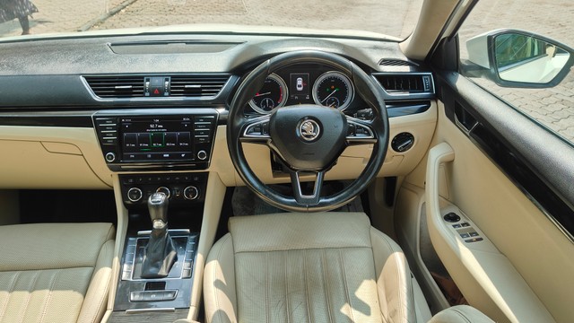 Second-hand 2017 Skoda Superb LK 1.8 TSI AT for sale in Thane-32