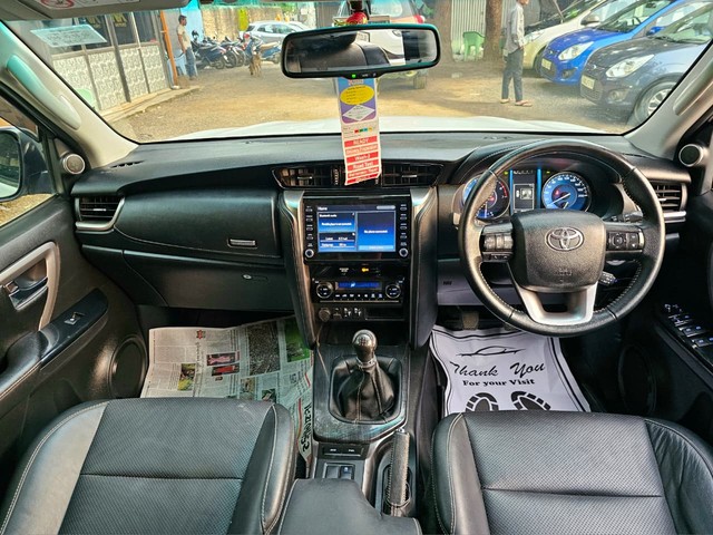 Second-hand 2023 Toyota Fortuner 4X2 for sale in Ahmedabad-9