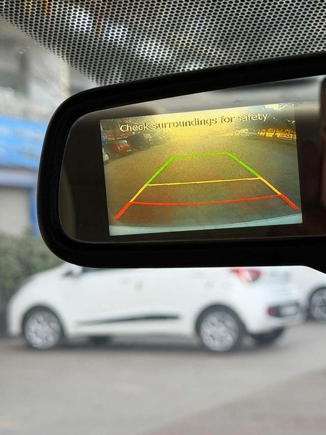 Second-hand 2015 Hyundai Verna 1.6 CRDI for sale in Rajkot-5