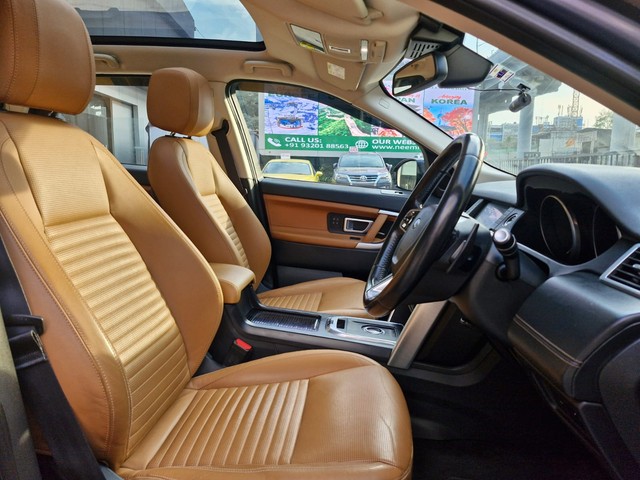 Second-hand 2018 Land Rover Discovery Sport TD4 HSE Luxury for sale in Mumbai-10