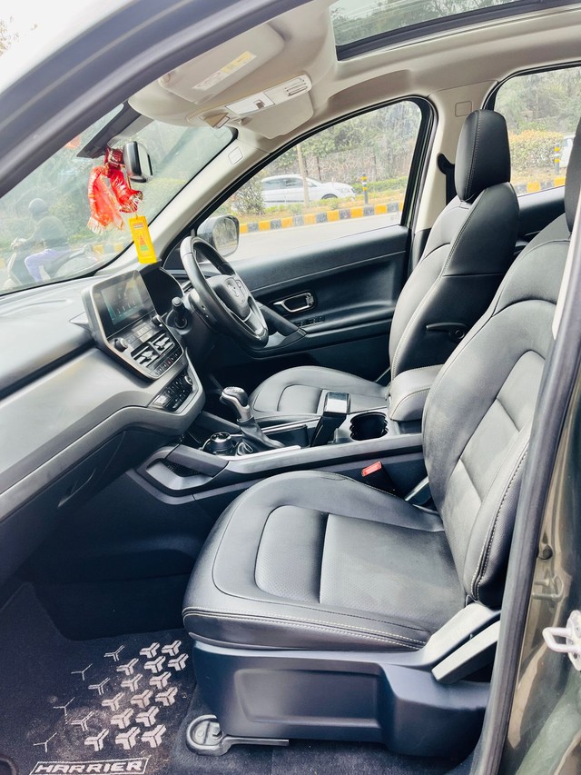 Second-hand 2021 Tata Harrier Camo XZA Plus AT for sale in New Delhi-10