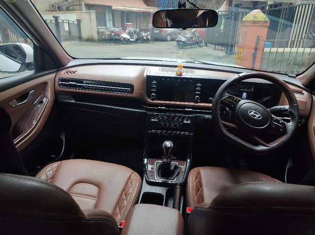 Second-hand 2024 Hyundai Creta S (O) for sale in Mumbai-9