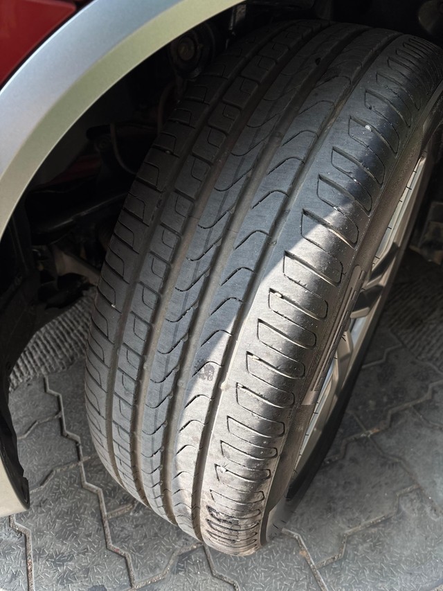 Second-hand 2021 BMW X4 M Sport X xDrive30d for sale in Bangalore-12