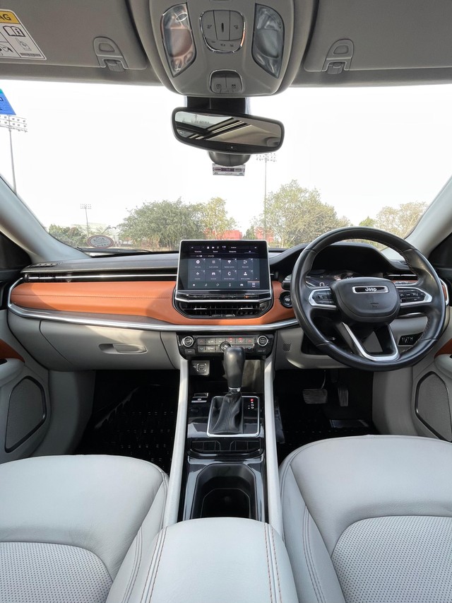 Second-hand 2022 Jeep Compass 1.4 Limited Opt DCT BSVI for sale in New Delhi-14