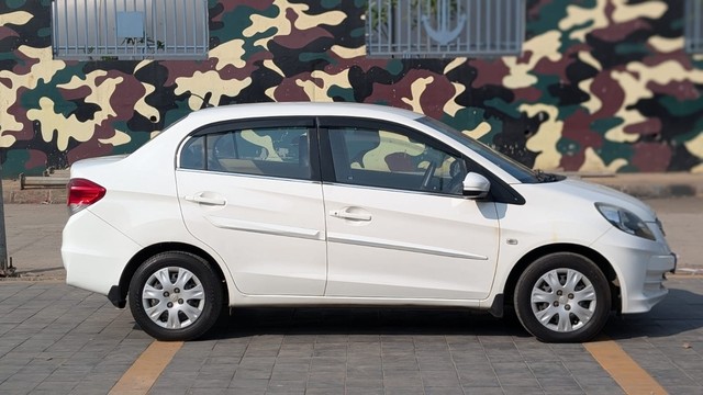 Second-hand 2015 Honda Amaze S i-Vtech for sale in Kalyan-1