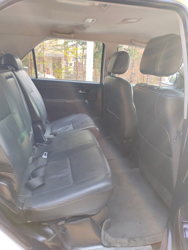 Second-hand 2015 Toyota Fortuner 4x4 AT for sale in Pune-7