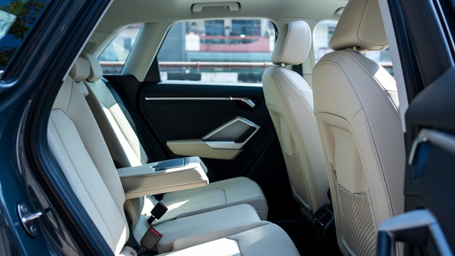 Second-hand 2025 Audi Q3 Technology for sale in New Delhi-12