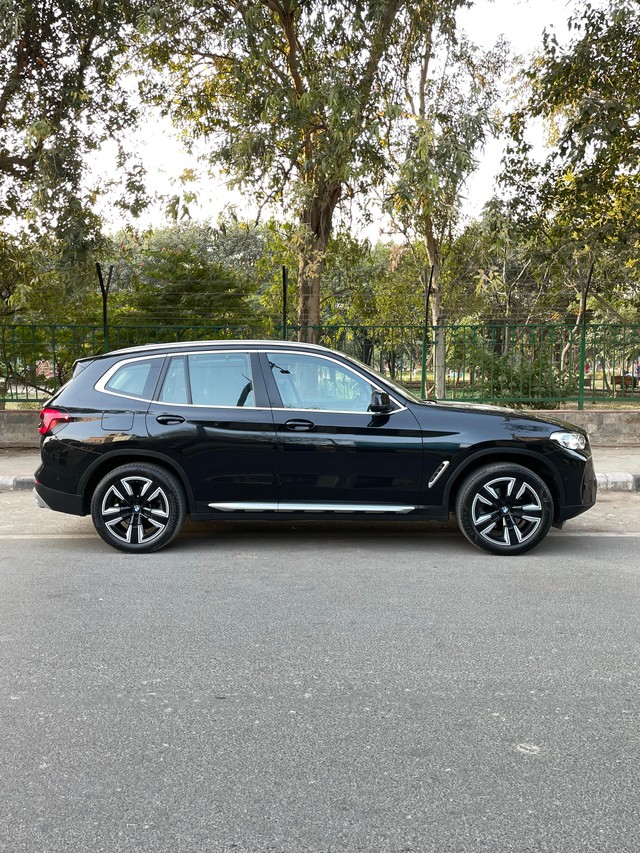 Second-hand 2023 BMW X3 xDrive20d Luxury Edition for sale in New Delhi-1