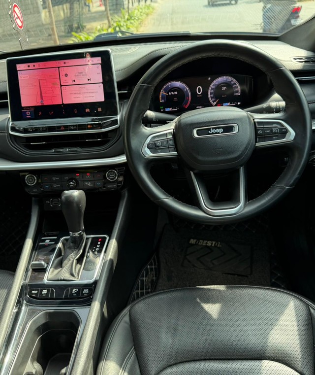 Second-hand 2023 Jeep Compass 2.0 Model S Opt 4x4 AT for sale in Bangalore-9