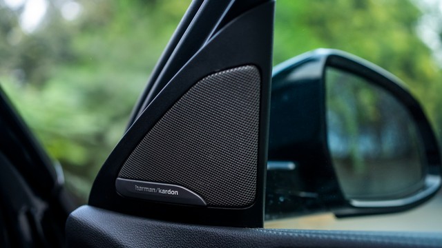 Second-hand 2021 BMW X6 Xdrive40i M Sport for sale in New Delhi-11