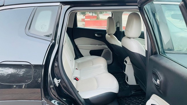 Second-hand 2018 Jeep Compass 1.4 Limited Option for sale in New Delhi-17