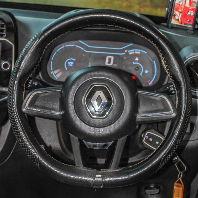 Renault KWID 1.0 RXT Opt Second-hand 2020 Renault KWID 1.0 RXT Opt for sale in Ahmedabad-12