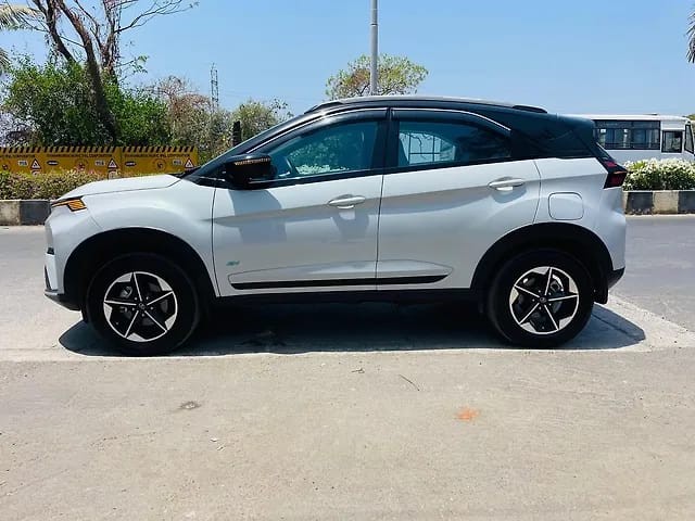 Tata Nexon EV Empowered Plus 45 - Photo 5