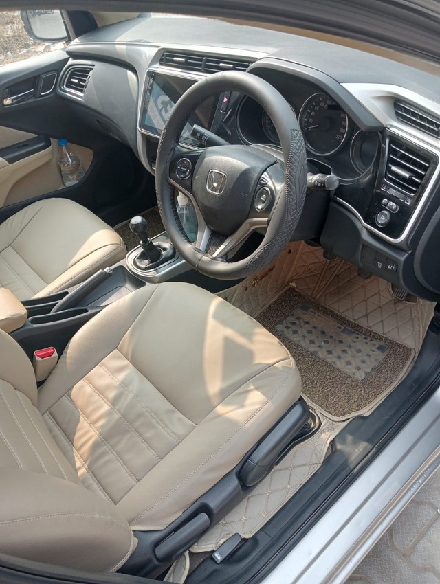 Second-hand 2017 Honda City i DTec V for sale in Ludhiana-6