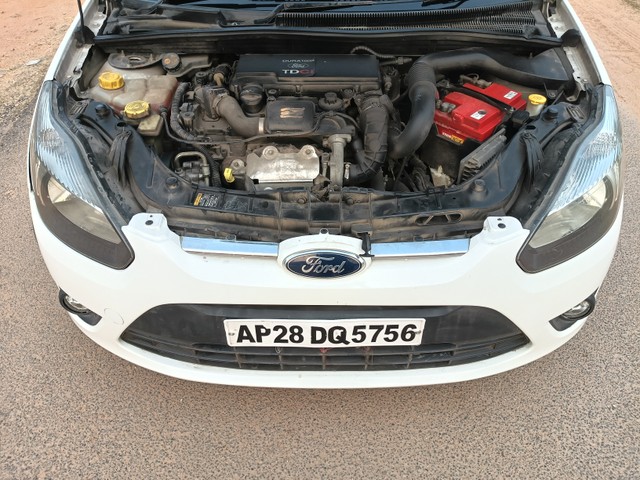 Second-hand 2012 Ford Figo Diesel ZXI for sale in Hyderabad-6