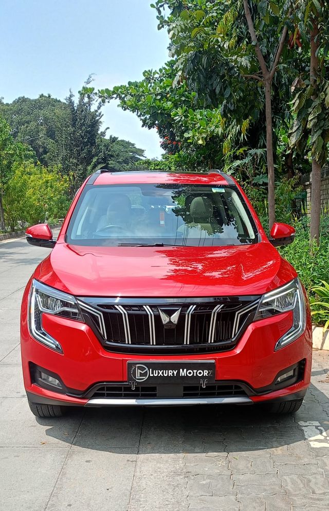 Second-hand 2022 Mahindra XUV700 AX7 Diesel AT Luxury Pack AWD BSVI for sale in Bangalore