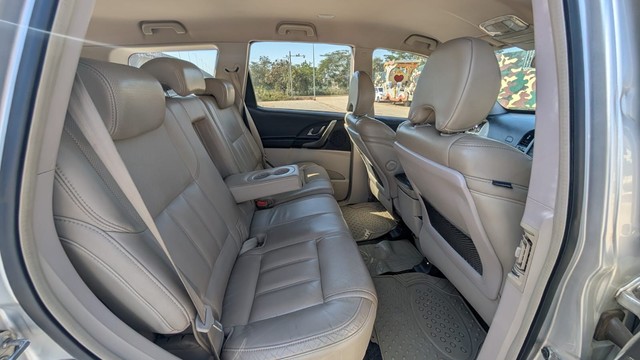 Second-hand 2017 Mahindra XUV500 R W10 FWD for sale in Kalyan-14