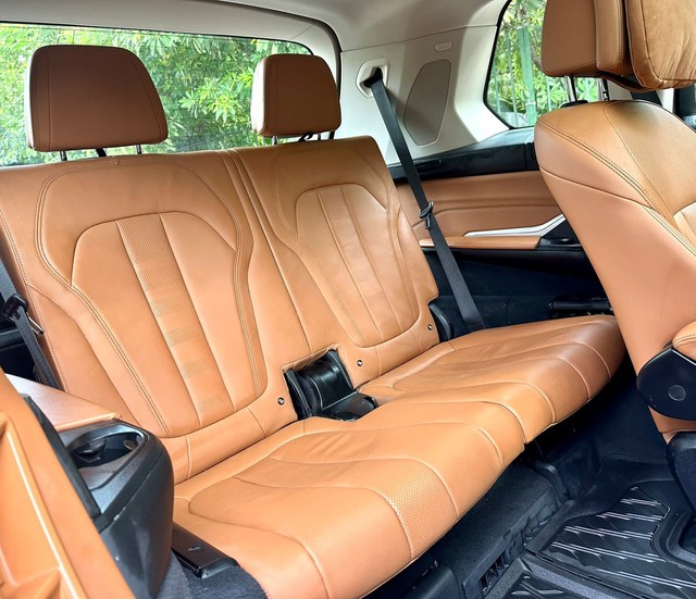 Second-hand 2022 BMW 7 Series 730Ld DPE Signature for sale in New Delhi-15