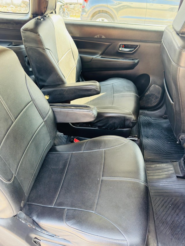 Second-hand 2023 Maruti Suzuki XL6 Zeta for sale in Jaipur-11