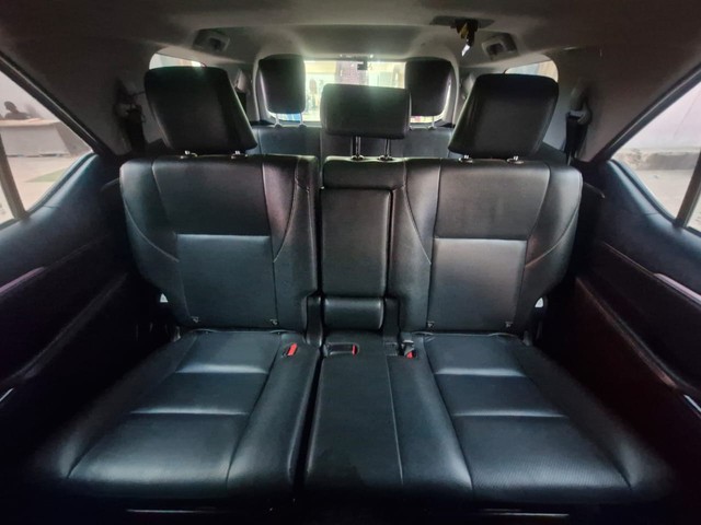 Second-hand 2024 Toyota Fortuner 4X2 Diesel for sale in Mumbai-13