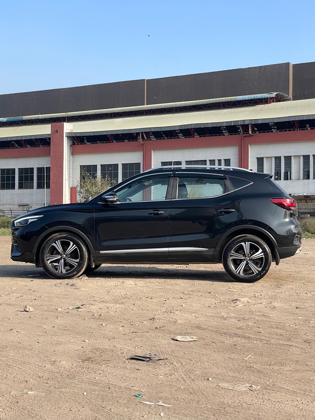 Second-hand 2022 MG Astor Savvy CVT BSVI for sale in New Delhi-4