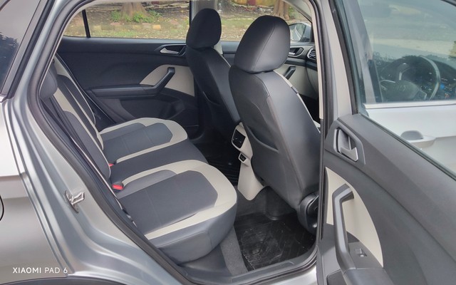 Second-hand 2022 Volkswagen Taigun 1.0 TSI Topline AT BSVI for sale in New Delhi-15