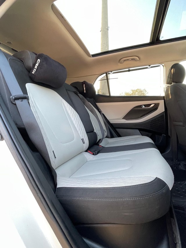 Second-hand 2023 Hyundai Creta SX IVT for sale in New Delhi-14