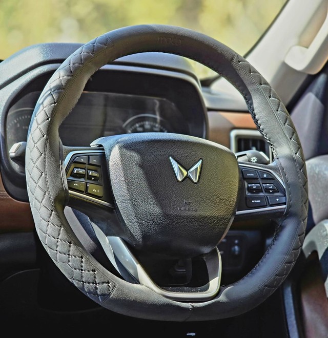 Second-hand 2023 Mahindra Scorpio S for sale in Nashik-6