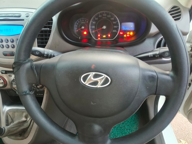Second-hand 2012 Hyundai i10 Sportz for sale in Allahabad-8