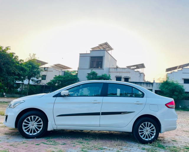 Second-hand 2016 Maruti Ciaz VDi Option SHVS for sale in Ahmedabad-4
