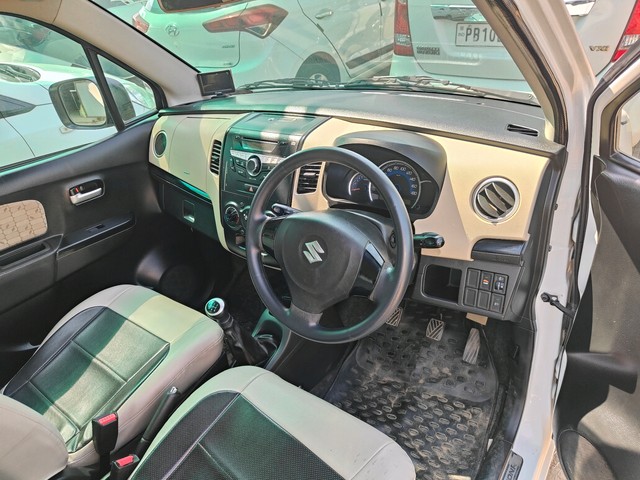 Second-hand 2018 Maruti Suzuki Wagon R VXI BS IV for sale in Ludhiana-8