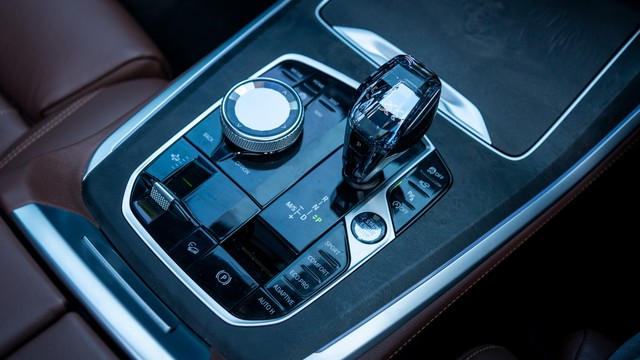 Second-hand 2023 BMW X5 xDrive40i M Sport for sale in New Delhi-14