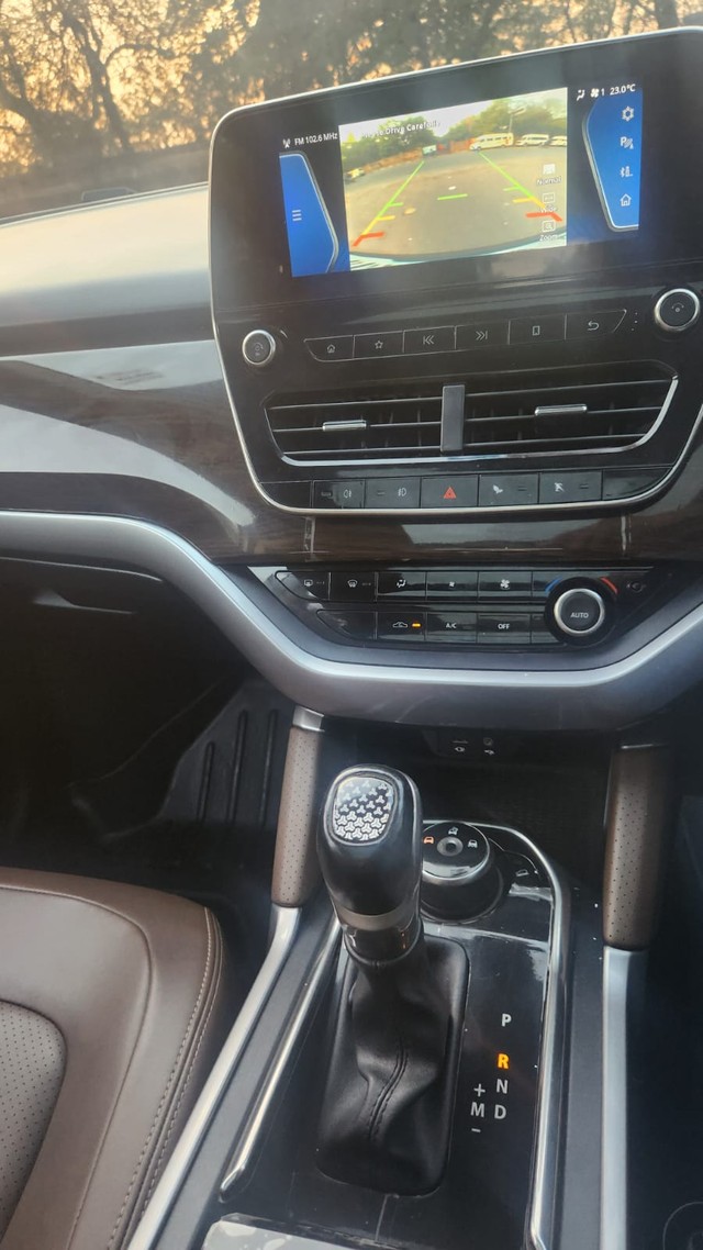 Second-hand 2021 Tata Harrier XZA AT BSVI for sale in New Delhi-14