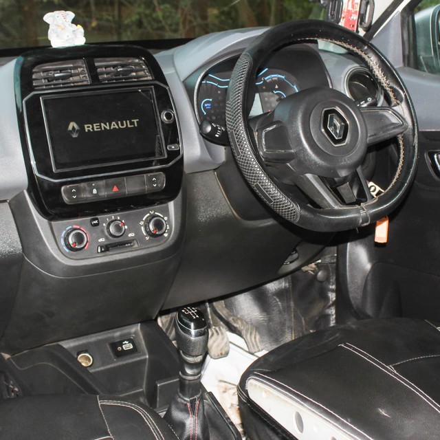 Renault KWID 1.0 RXT Opt Second-hand 2020 Renault KWID 1.0 RXT Opt for sale in Ahmedabad-8