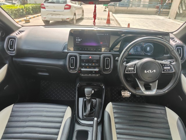 Second-hand 2024 Kia Sonet GTX Turbo DCT for sale in Gurgaon-12