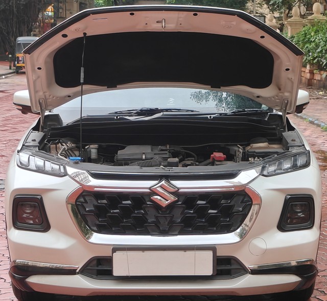 Second-hand 2023 Maruti Grand Vitara Alpha AT BSVI for sale in Thane-7