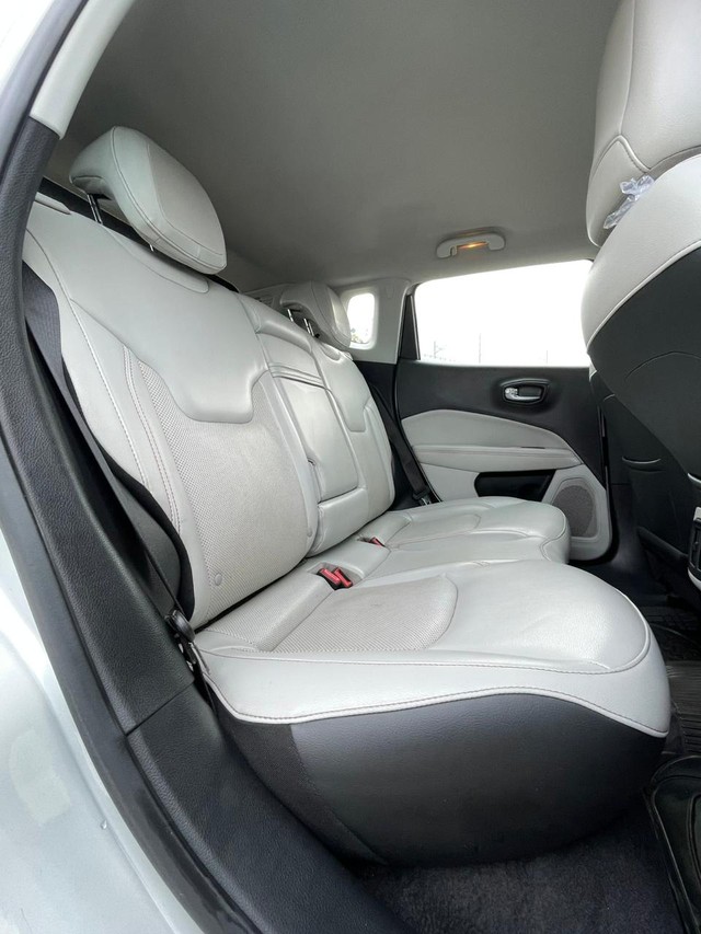 Second-hand 2017 Jeep Compass 1.4 Limited Option for sale in New Delhi-12