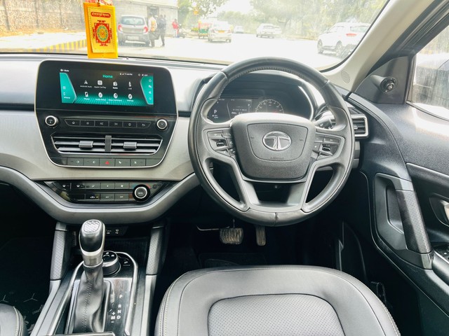 Second-hand 2021 Tata Harrier Camo XZA Plus AT for sale in New Delhi-12