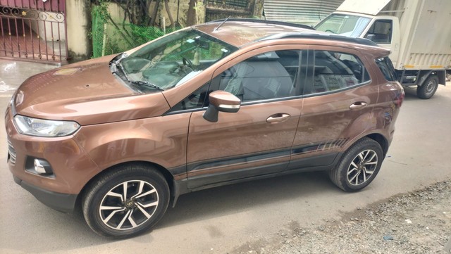 Second-hand 2017 Ford Ecosport 1.5 Diesel Trend BSIV for sale in Chennai-4