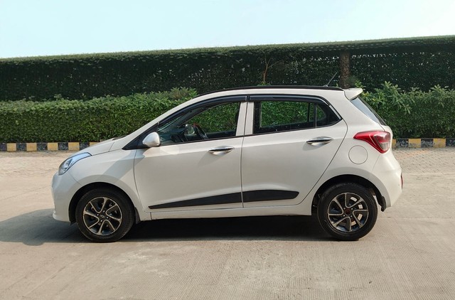 Hyundai Grand i10 1.2 CRDi Asta Second-hand 2017 Hyundai Grand i10 1.2 CRDi Asta for sale in Faridabad-4