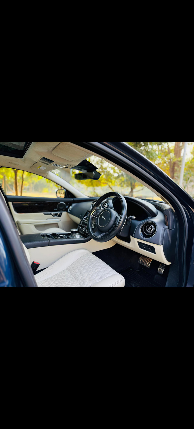 Second-hand 2019 Jaguar XJ 50 Special Edition for sale in Gurgaon-4