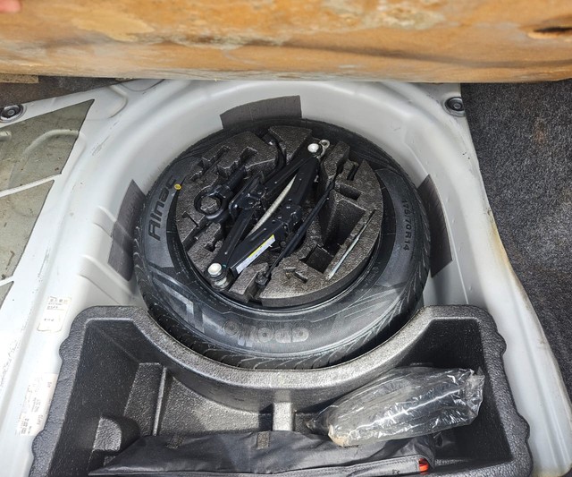 Second-hand 2015 Skoda Rapid 1.5 TDI AT Ambition for sale in Pune-8