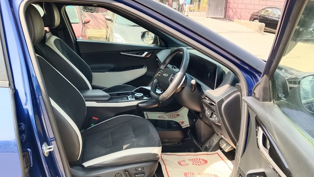 Second-hand 2022 Kia EV6 GT line AWD for sale in Jaipur-11