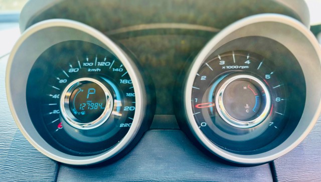 Second-hand 2016 Mahindra XUV500 R W10 FWD for sale in Pune-13