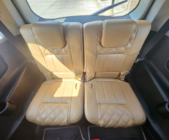 Second-hand 2018 Mahindra XUV500 W7 BSIV for sale in Pune-14