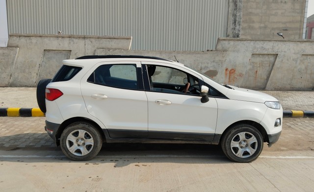 Second-hand 2017 Ford Ecosport 1.5 TDCi Trend BSIV for sale in Faridabad-1