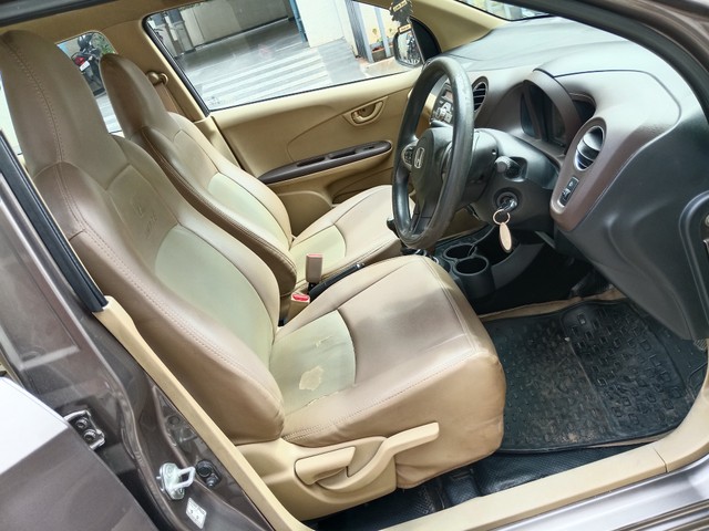 Honda Amaze S i-Dtech Second-hand 2013 Honda Amaze S i-Dtech for sale in Hyderabad-13