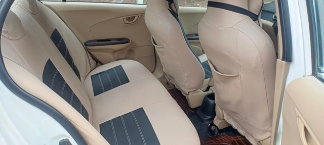 Honda Amaze S i-Dtech Second-hand 2013 Honda Amaze S i-Dtech for sale in Indore-5