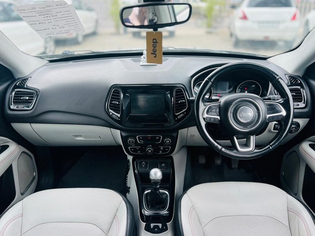 Second-hand 2017 Jeep Compass 2.0 Limited for sale in Pune-4