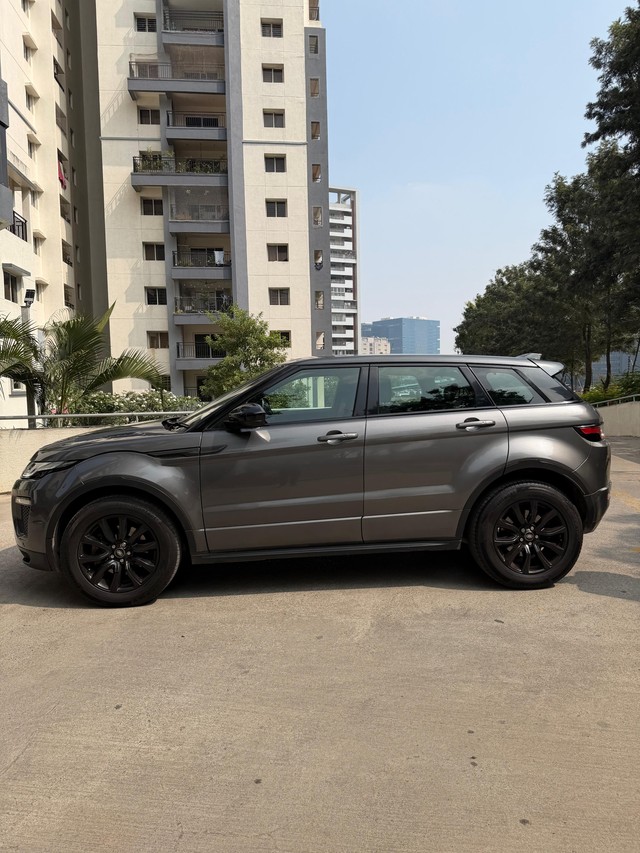 Second-hand 2019 Land Rover Range Rover Evoque 2.0 TD4 HSE Dynamic for sale in Hyderabad-2